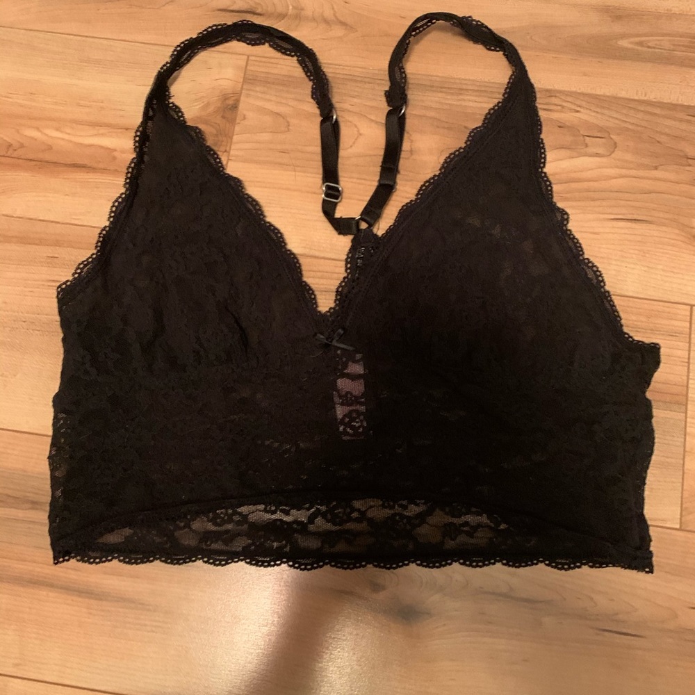 NWOT VICTORIAS SECRET Black See Through Bralette